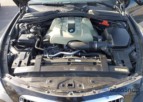 2005 BMW 645Ci z USA, uszkodzony, nr VIN WBAEK73465B325896